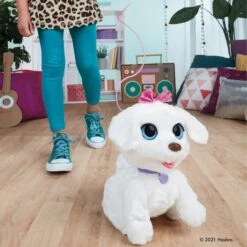 Hasbro FurReal GoGo, Mein Tanzendes Hündchen, Kuscheltier -Trendiger Spielzeugladen Hasbro FurReal GoGo mein tanzendes H ndchen Kuscheltier@@1771752 4