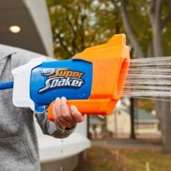 Hasbro Nerf Super Soaker Rainstorm, Wasserpistole 14 Hasbro Nerf Super Soaker Rainstorm, Wasserpistole -Trendiger Spielzeugladen Hasbro Nerf Super Soaker Rainstorm Wasserpistole@@1778245 7