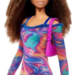 Mattel Barbie Fashionistas-Puppe Mit Gekrepptem Haar Und Sommersprossen -Trendiger Spielzeugladen Mattel Barbie Fashionistas Puppe mit gekrepptem Haar und Sommersprossen@@1919147 3