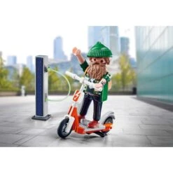 PLAYMOBIL 70873 SpecialPLUS Hipster Mit E-Roller, Konstruktionsspielzeug 6 PLAYMOBIL 70873 SpecialPLUS Hipster Mit E-Roller, Konstruktionsspielzeug -Trendiger Spielzeugladen PLAYMOBIL 70873 specialPLUS Hipster mit E Roller Konstruktionsspielzeug@@1802243 2
