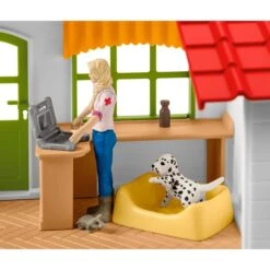 Schleich Farm World Tierarzt-Praxis Mit Haustieren, Spielfigur -Trendiger Spielzeugladen Schleich Farm World Tierarzt Praxis mit Haustieren Spielfigur@@1832663 4